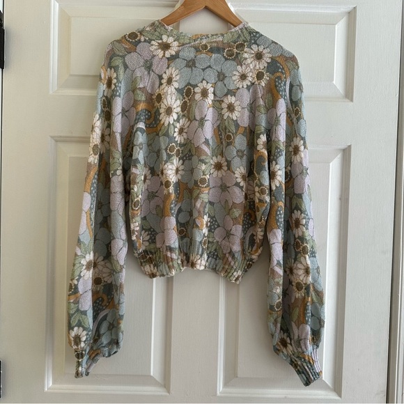 Show Me Your Mumu Vienna Sweater Primrose Knit Size Medium Floral Boho - Picture 7 of 9
